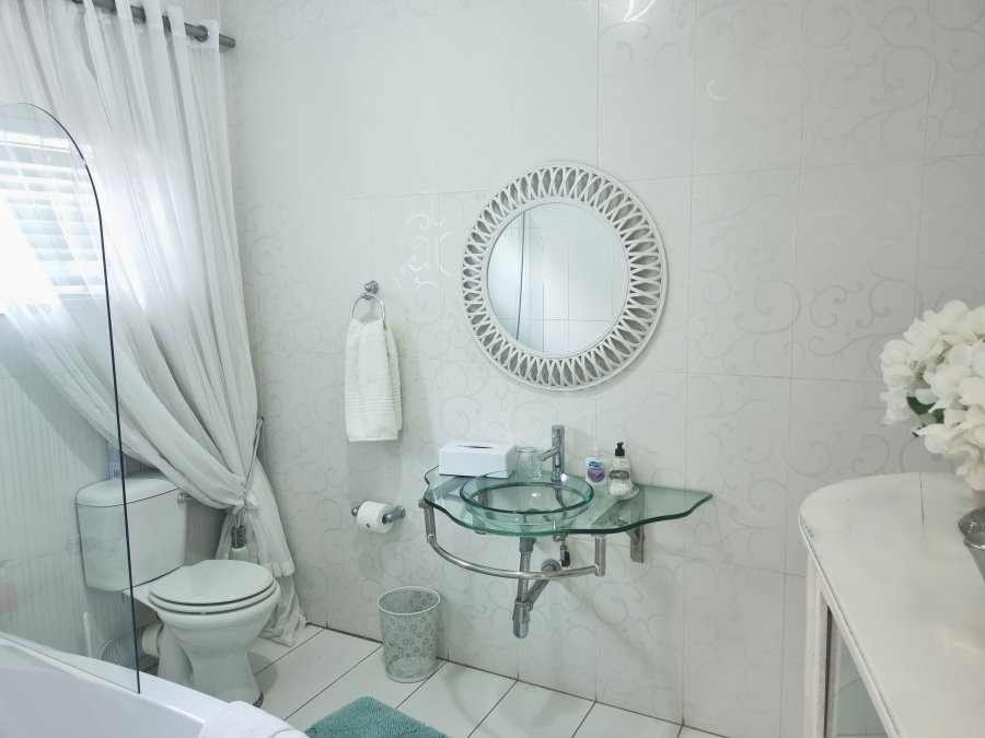 7 Bedroom Property for Sale in Protea Park North West